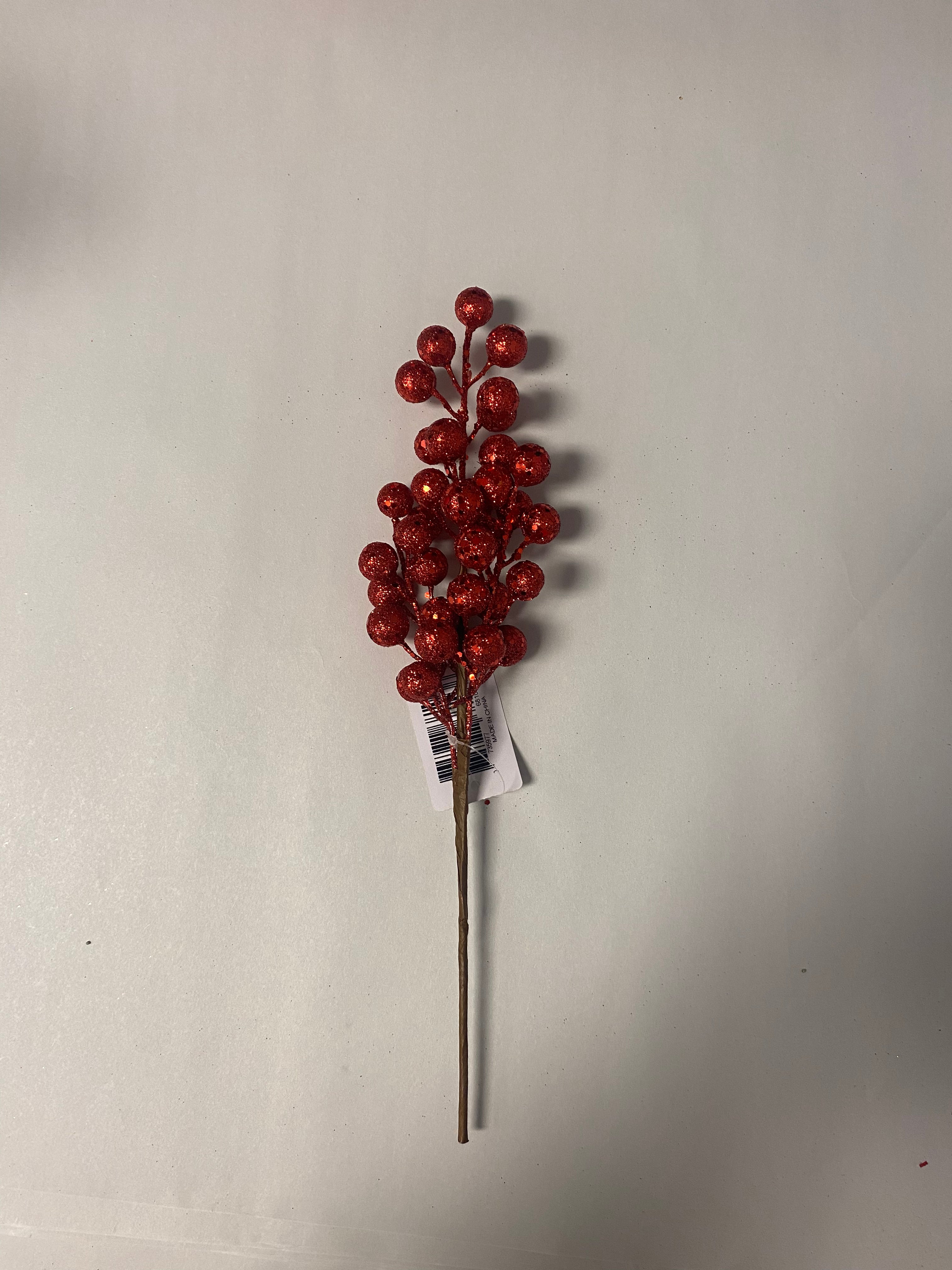 Red Glitter berry clusters