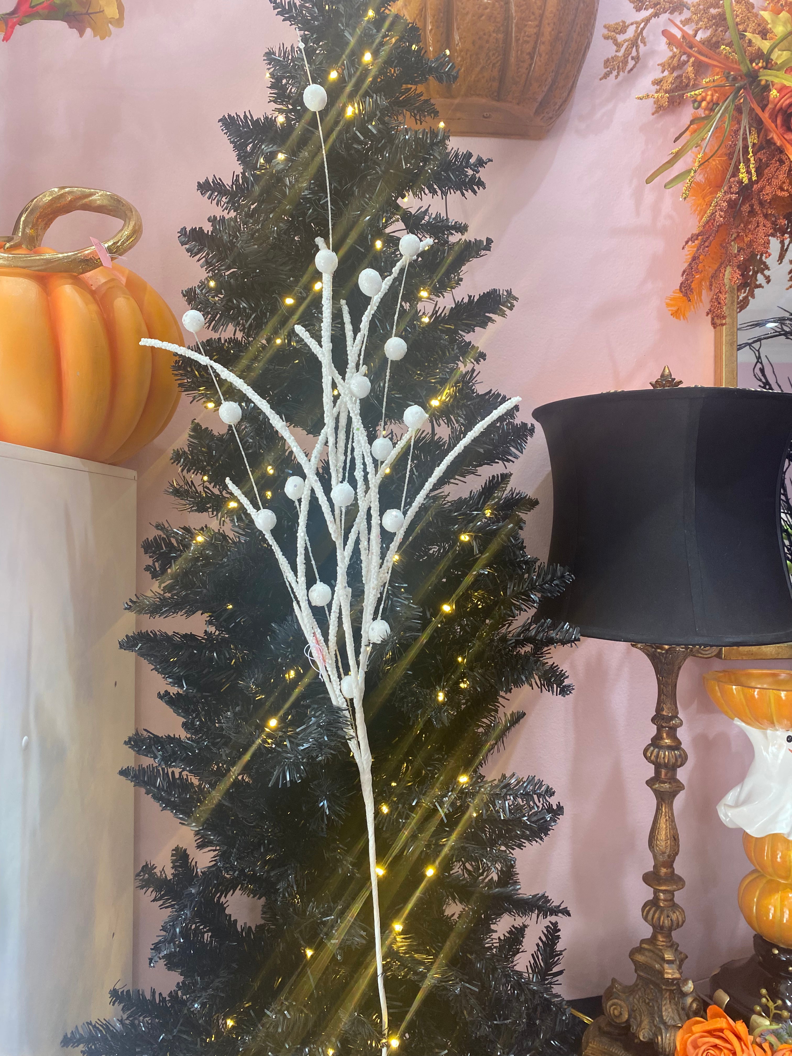 White Beaded Grass and Balls w/Glitter